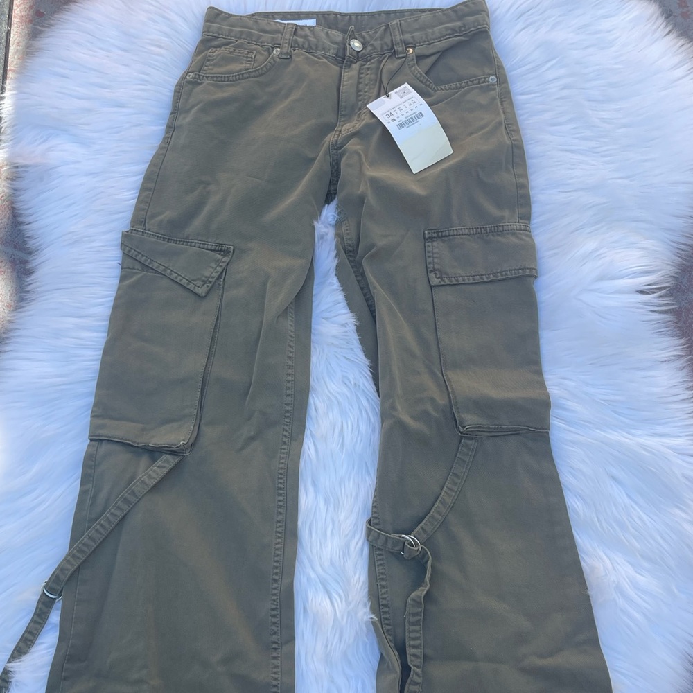 Zara Khaki Casual Pants